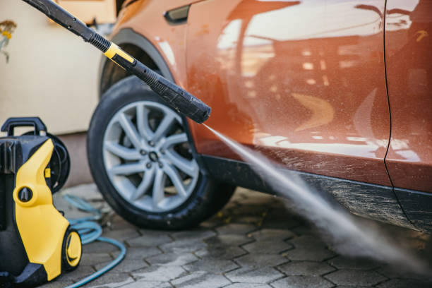 Best Pressure Washing Services for Businesses  in Beloit, OH