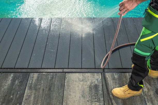 Pressure Washing Services for Businesses in Beloit, OH