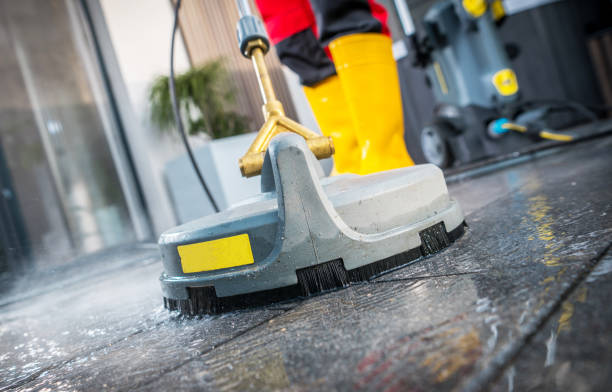 Best Commercial Pressure Washing  in Beloit, OH