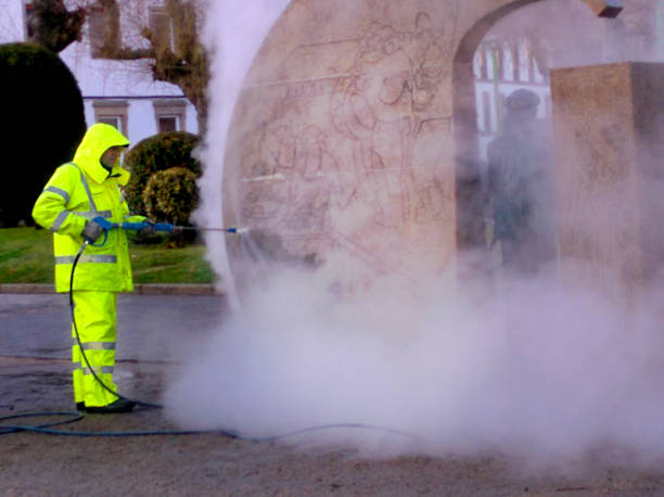 Best Roof Power Washing Services  in Beloit, OH